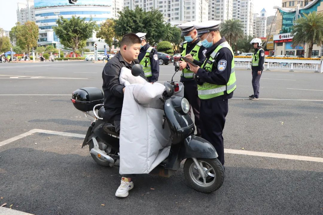 前方高能！长乐开启“空中巡逻” 交通违法“秒取证”……